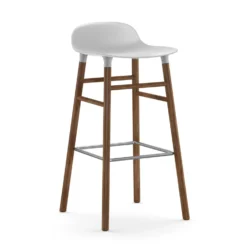 Normann Copenhagen Form Baarituoli Saksanpähkinäjalat 75 Cm
